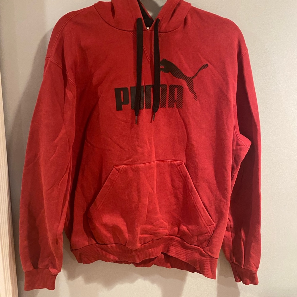 Puma Sports Lifestyle Hoodie.